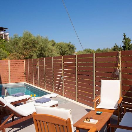 Nikolas Guest House Villa Nikiana Exterior photo